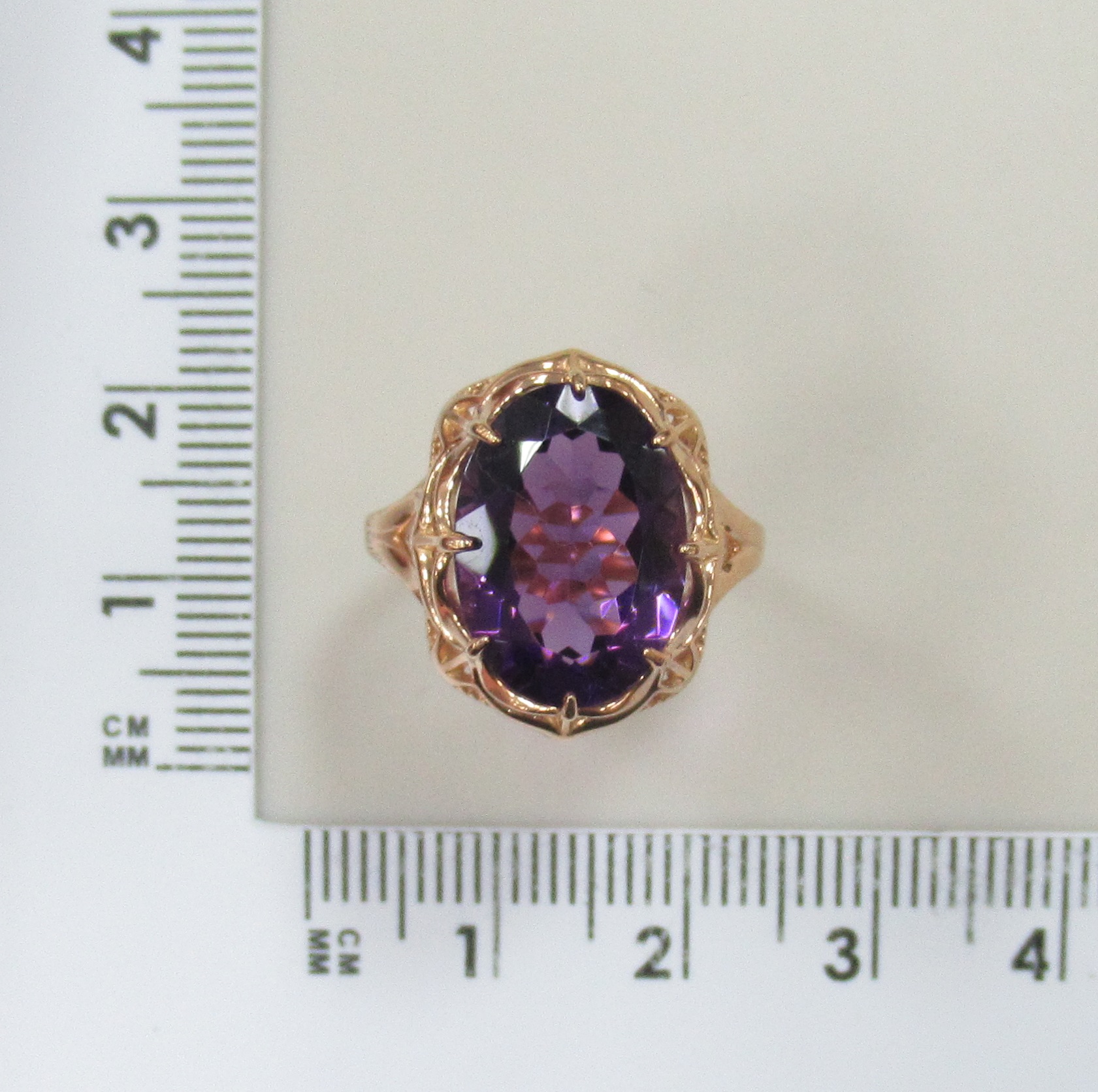 Серебряное кольцо с аметистом